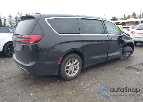 2025 Chrysler Pacifica Select from USA, damaged, VIN 2C4RC1BG6SR556126